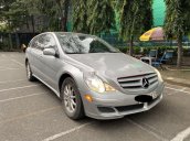 Gia đình bán Mercedes R350 2006, màu bạc, xe nhập