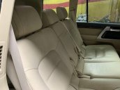 Bán Toyota Land Cruiser sản xuất 2016, màu trắng còn mới
