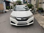 Gia đình bán xe Honda City 2016, màu trắng