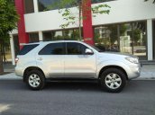 Bán Toyota Fortuner năm 2009, xe chính chủ giá mềm, động cơ ổn định