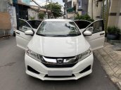 Gia đình bán xe Honda City 2016, màu trắng