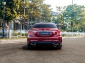 Bán xe hạng sang: Mercedes C300 AMG năm 2020, màu đỏ