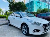 Bán gấp Hyundai Accent đời 2019, màu trắng