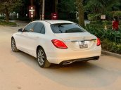 Bán xe Mercedes C200 đời 2017, màu trắng