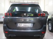 Bán xe Peugeot 5008 2017, màu xám