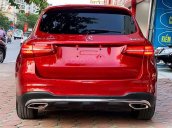 Bán xe Mercedes GLC-Class sản xuất 2018, màu đỏ còn mới