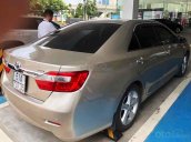 Cần bán lại xe Toyota Camry sản xuất năm 2013 còn mới, 740tr