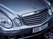 Cần bán xe Mercedes E class năm 2008 còn mới
