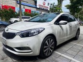 Bán xe Kia K3 năm 2015, màu trắng còn mới giá cạnh tranh