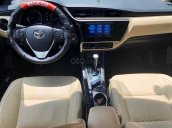 Cần bán xe Toyota Corolla Altis sản xuất 2019, màu đen còn mới giá cạnh tranh