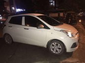 Bán nhanh chiếc Hyundai Grand i10 sản xuất năm 2015, nhập khẩu nguyên chiếc, giá tốt