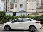 Cần bán Kia Cerato 2016, màu trắng chính chủ