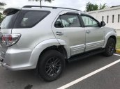 Cần bán lại xe Toyota Fortuner năm 2013, màu bạc, 587tr