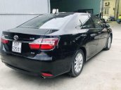 Bán xe Toyota Camry 2.0E sản xuất 2015, giá thấp, động cơ ổn định 