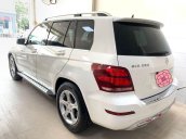 Cần bán gấp Mercedes GLK Class năm 2014 còn mới giá cạnh tranh