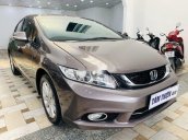 Cần bán gấp Honda Civic sản xuất 2015, xe gia đình