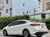 Cần bán Kia Cerato 2016, màu trắng chính chủ