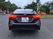 Bán gấp với giá ưu đãi chiếc Kia Cerato sản xuất 2019, xe còn mới hoàn toàn