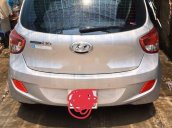 Cần bán gấp Hyundai Grand i10 2016, màu bạc, số sàn, giá 280tr