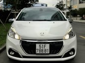 Bán ô tô Peugeot 208 năm 2015 giá cạnh tranh, chính chủ sử dụng