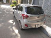 Cần bán gấp Hyundai Grand i10 đời 2014, màu bạc, xe nhập, 233tr