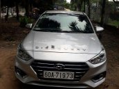 Bán ô tô Hyundai Accent 2019, màu bạc như mới, giá tốt