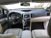 Bán xe Toyota Venza đời 2009, màu trắng, nhập khẩu  