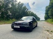 Bán xe BMW 325i năm sản xuất 2004, màu đen, chính chủ