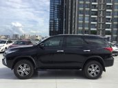 Cần bán xe Toyota Fortuner 2.4G AT 2020, màu đen xe gia đình đi 4.859km - xe cũ chính hãng Toyota Sure