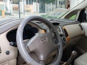 Cần bán gấp Toyota Innova năm sản xuất 2010, nhập khẩu còn mới, 300 triệu