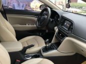 Cần bán lại xe Hyundai Elantra sản xuất năm 2018 còn mới