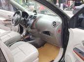 Cần bán gấp Nissan Sunny sản xuất 2017, số tự động, màu xanh đen