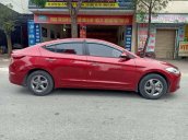 Cần bán lại xe Hyundai Elantra sản xuất năm 2018 còn mới