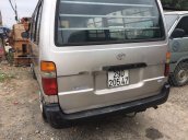 Bán Toyota Hiace năm 2003 ít sử dụng, giá chỉ 108 triệu