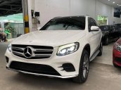 Mercedes-Benz GLC 300 model 2017 màu trắng