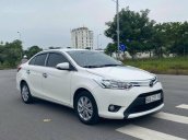 Cần bán gấp chiếc Toyota Vios 2017, số sàn, bản E, còn mới, đầy đủ đồ chơi