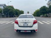 Cần bán gấp chiếc Toyota Vios 2017, số sàn, bản E, còn mới, đầy đủ đồ chơi