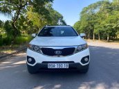 Cần bán lại với giá thấp chiếc Kia Sorento 2013 2.4 AT máy xăng, xe giá thấp, một đời chủ sử dụng