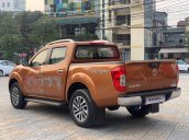 (Hot) Nissan Navara đời 2020, màu cam, nhập khẩu nguyên chiếc, giá 679tr