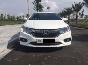 Chính chủ cần bán nhanh chiếc Honda City 1.5TOP 2017 xe còn mới, động cơ hoạt động tốt