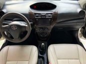 Cần bán xe Toyota Vios 1.5 MT năm sản xuất 2013, màu trắng