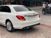 [HOT] Mercedes C250 trắng, SX 2016, giá cực yêu