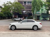 [HOT] Mercedes C250 trắng, SX 2016, giá cực yêu