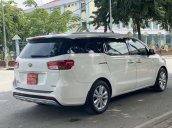 Cần bán lại xe Kia Sedona 2017, màu trắng như mới