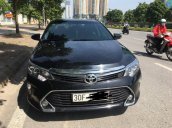 Bán xe Toyota Camry sản xuất năm 2018, màu nâu, nhập khẩu nguyên chiếc