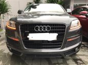 Cần bán Audi Q7 năm sản xuất 2008, xe chính chủ giá mềm