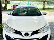 Cần bán gấp Toyota Vios đời 2019, màu trắng chính chủ