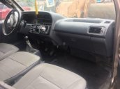 Bán Toyota Hiace năm 2003 ít sử dụng, giá chỉ 108 triệu