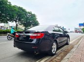 Cần bán Toyota Camry 2.5Q đời 2014, màu đen