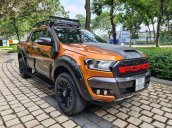 Cần bán Ford Ranger Wildtrak năm sản xuất, màu cam